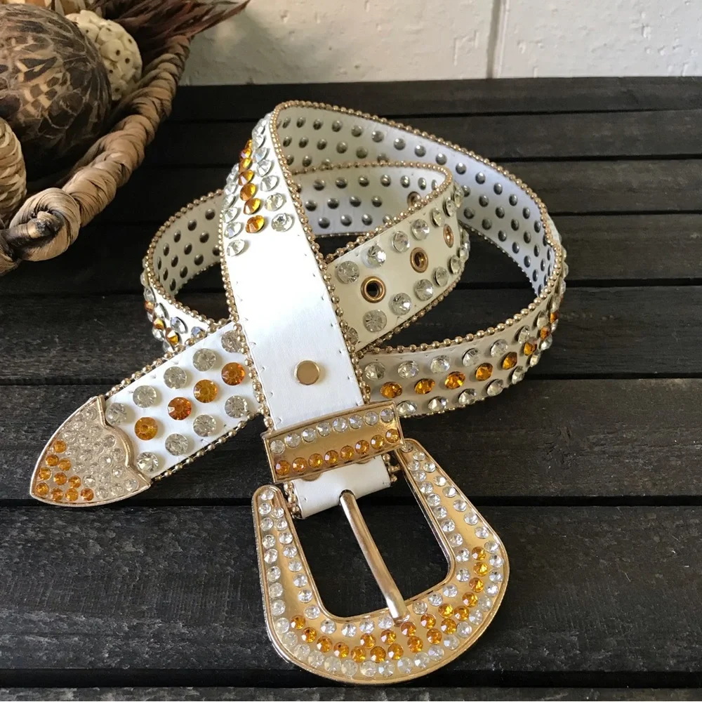 Western Cowgirl Belt Studded Rhinestone Leather Gold Crystals Sz L